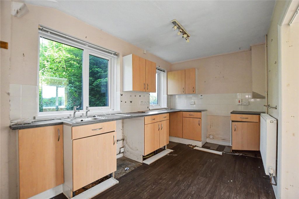 Property photo 2 of 17 Picture No. 09