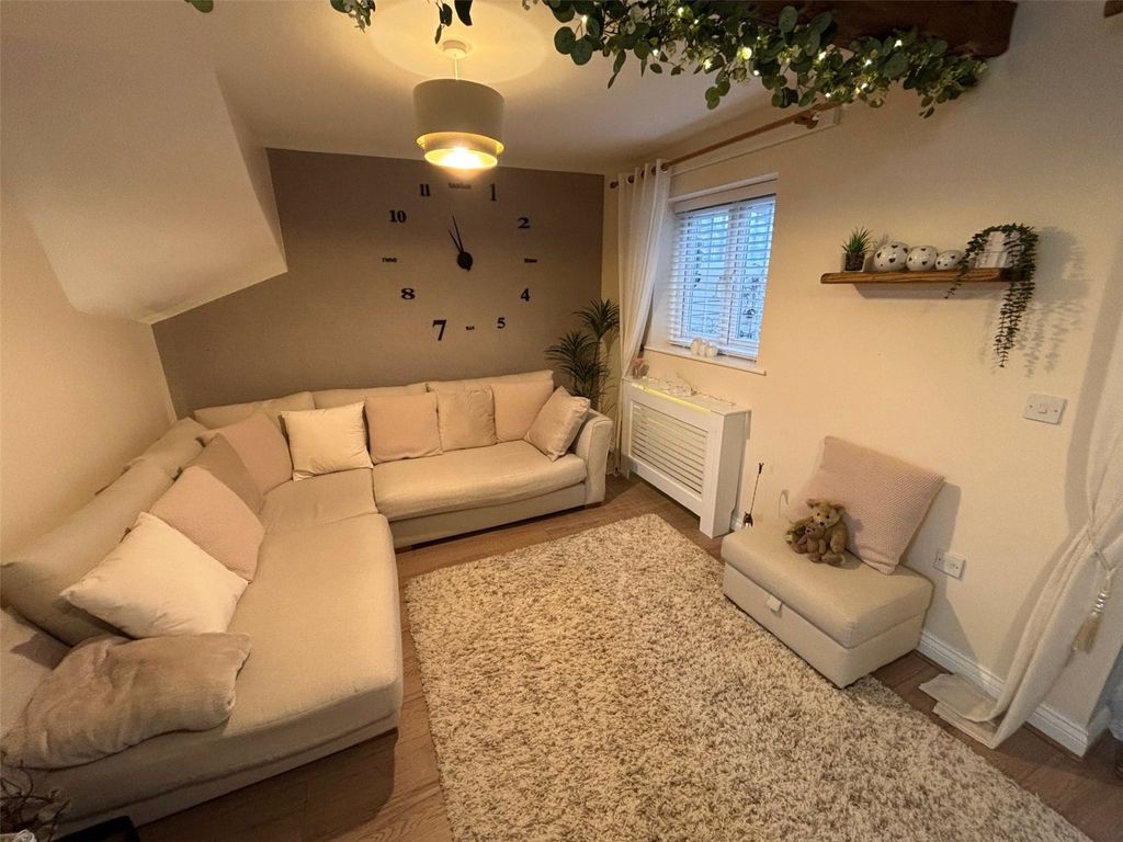 Property photo 3 of 18 Picture No. 03