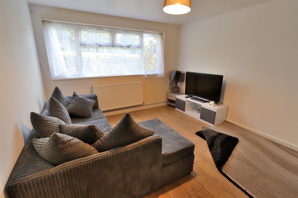 Property photo 2 of 6 Img_3797.Jpg