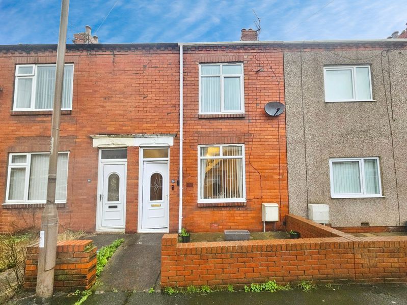 Property photo 1 of 8 Photo 8