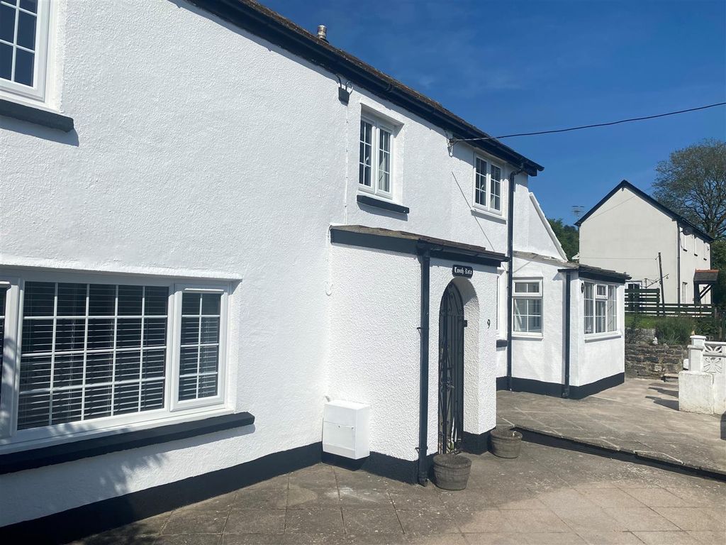 Property photo 2 of 17 External 1.Jpg