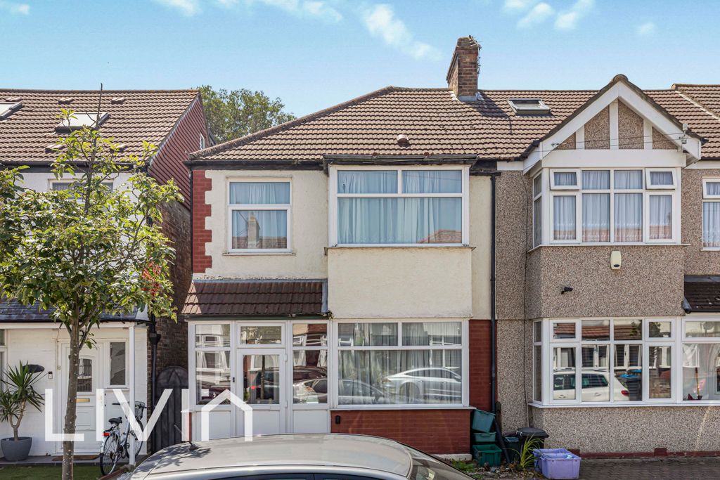 Property photo 1 of 24 025A9698