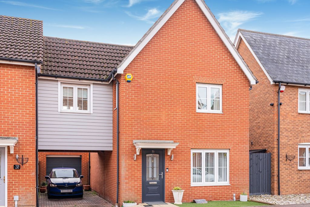 Property photo 1 of 26