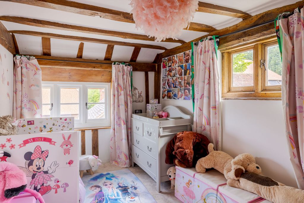 Additional image 15 of 4 bed property for saleWilderwick Road, Dormansland, East Grinstead RH19
