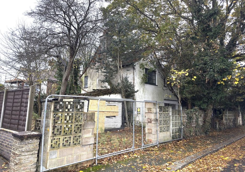 Property photo 1 of 26