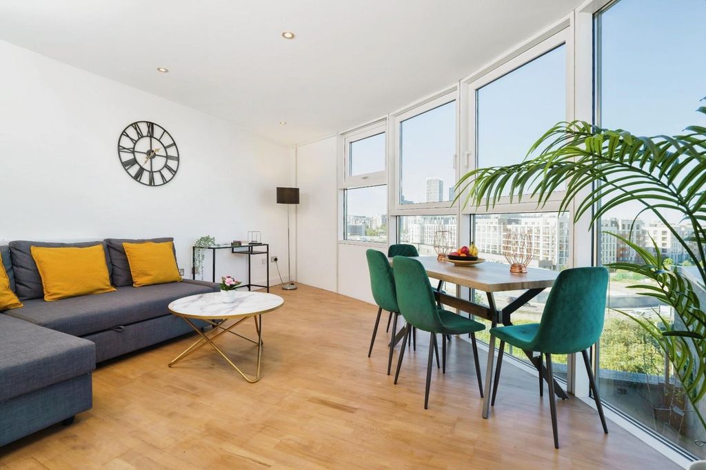 Property photo 3 of 11 0Fa3F3d9-10.Jpg