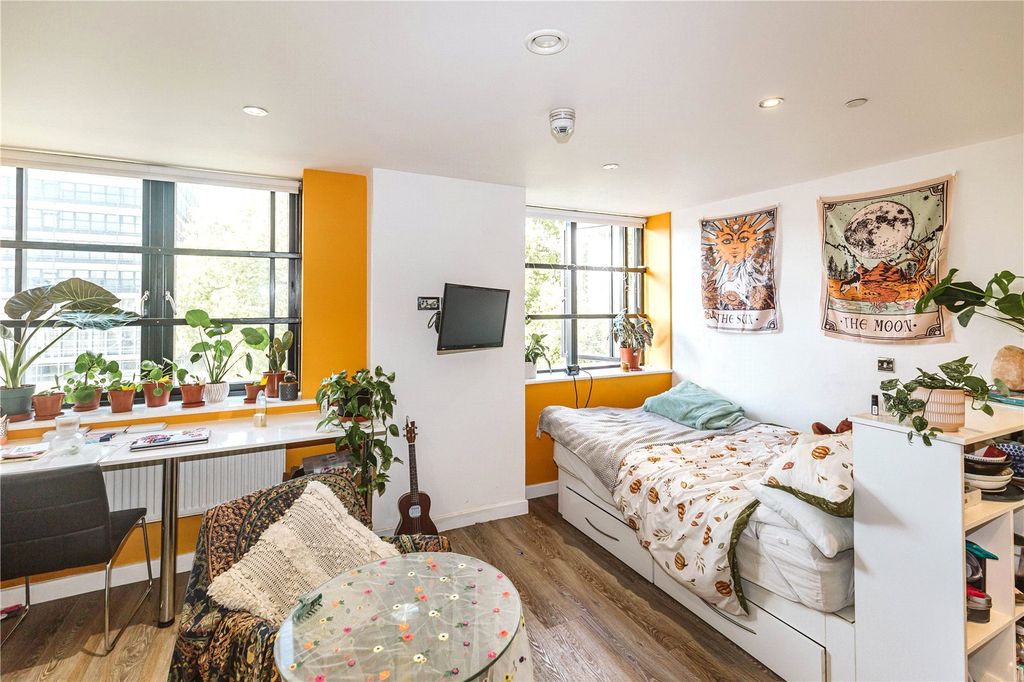 Property photo 1 of 6 Picture No. 07
