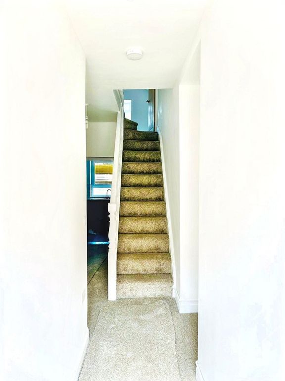 Property photo 3 of 16 Not Specified