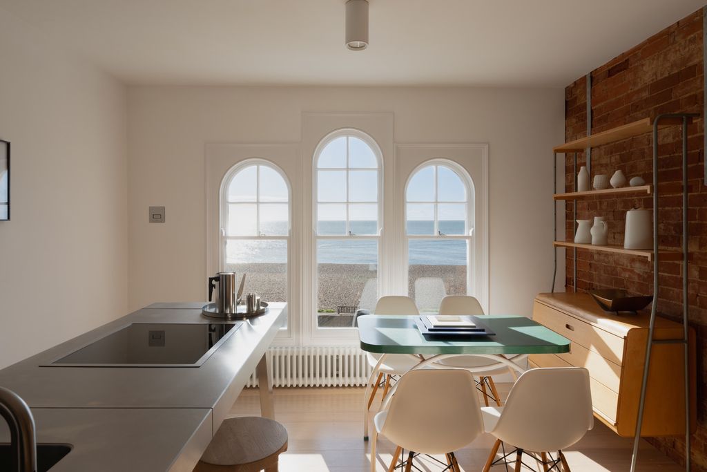 Property photo 1 of 38 351288 - 23 King St, Aldeburgh-2-2.Jpg
