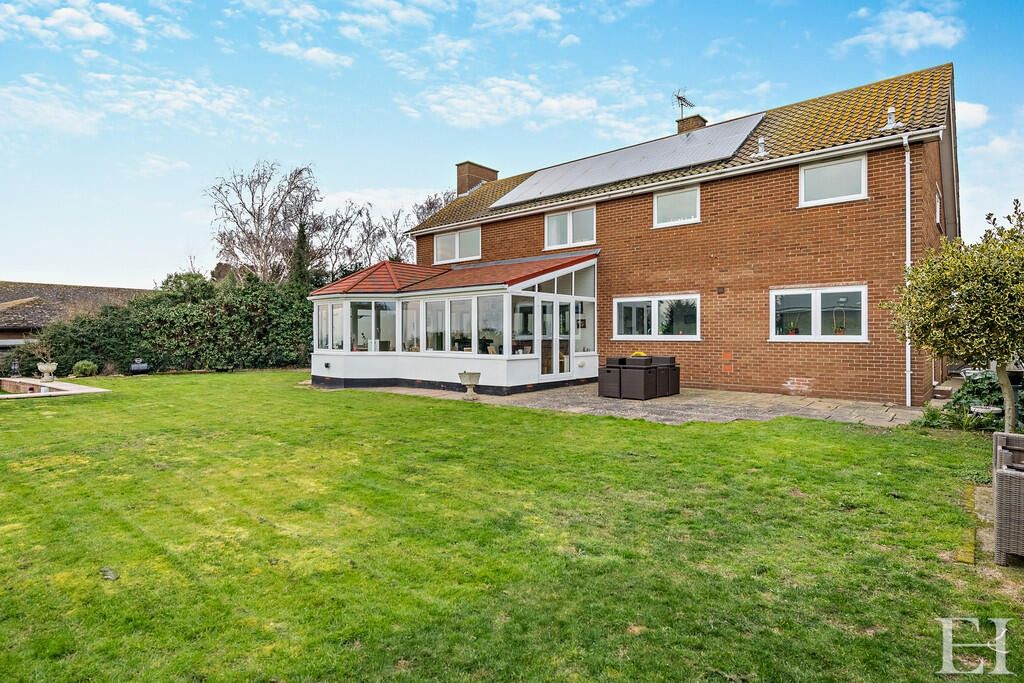 Property photo 2 of 28 4418162