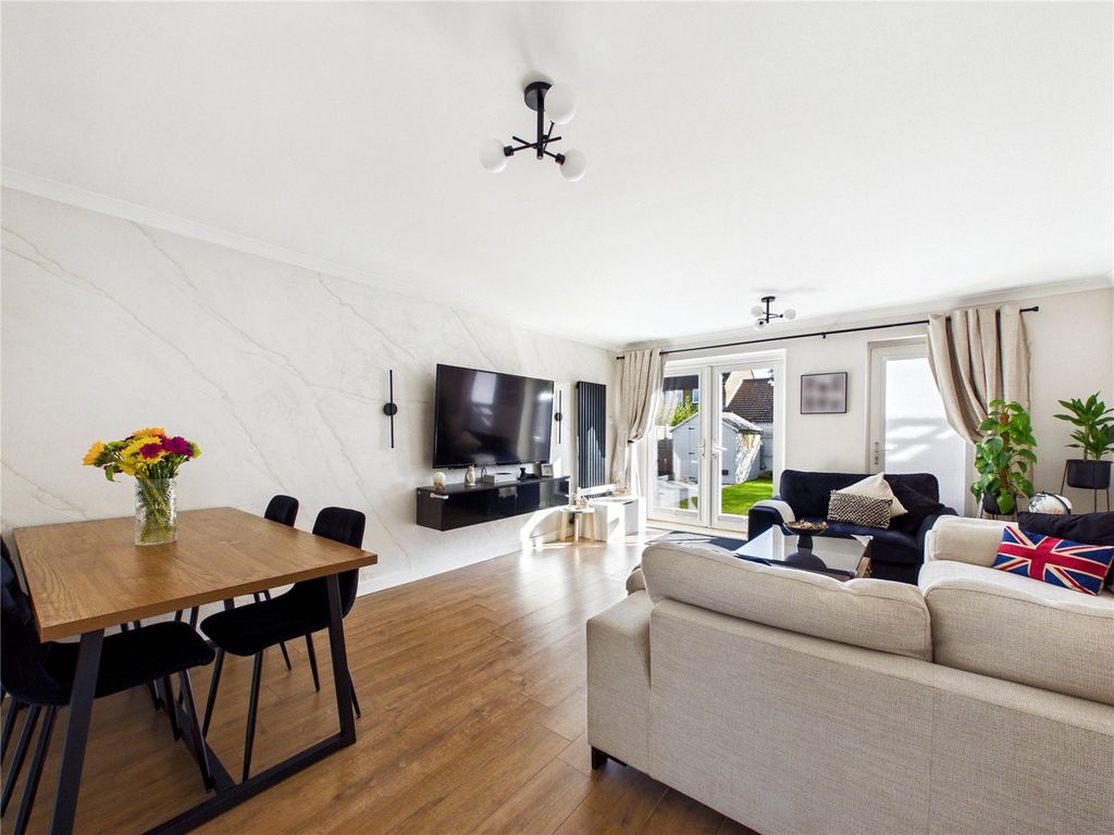 Property photo 2 of 11 Picture No. 05