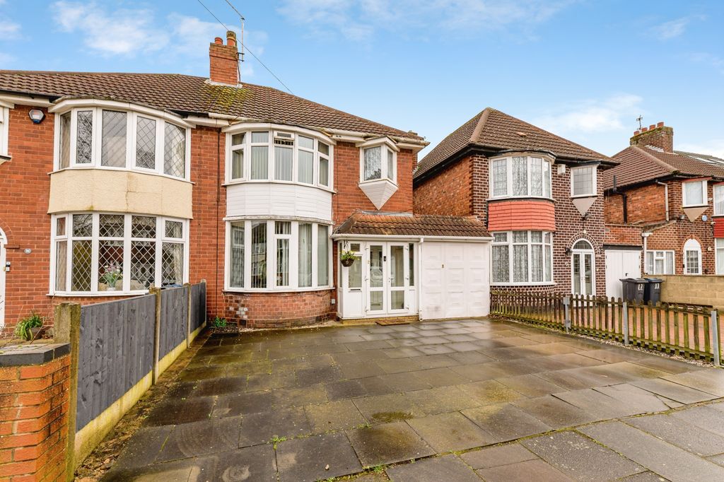 Property photo 1 of 33 17Eec4d6-01