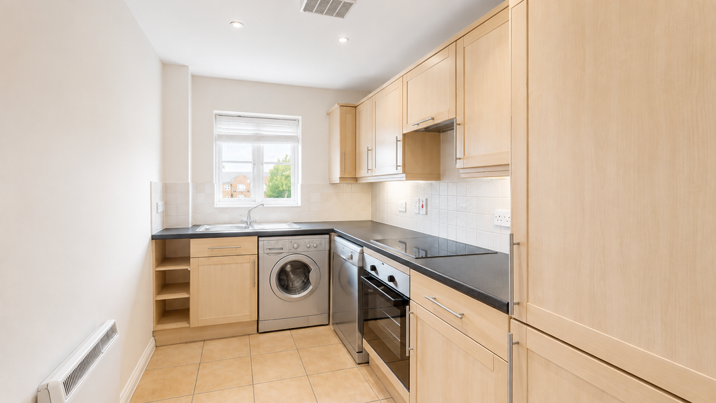 Property photo 3 of 17 Kitchen - Angle 2