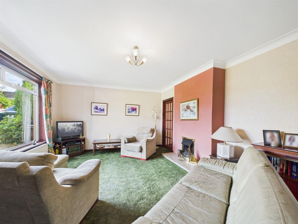 Property photo 2 of 25 Cam01486G0-Pr0861-Still003.Jpg