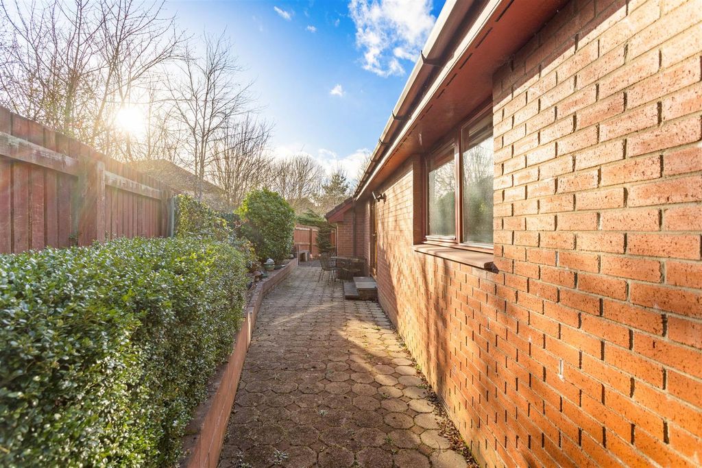 Additional image 23 of 3 bed detached bungalow for saleAlmond Court, Livingston EH54