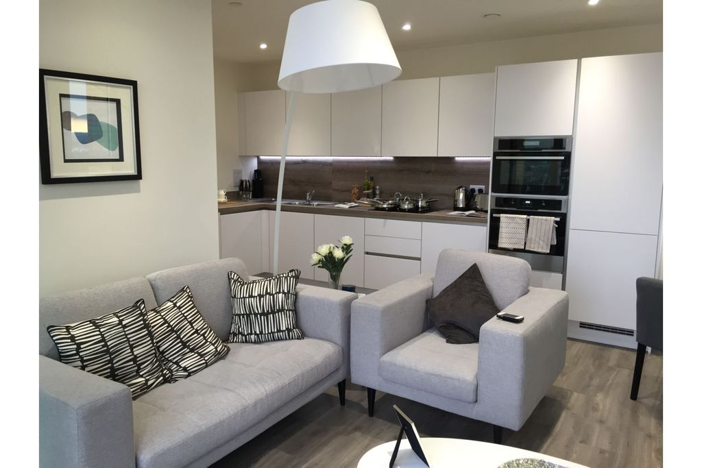 Property photo 1 of 12 Living Area
