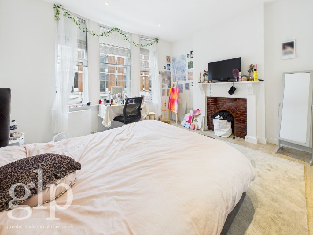 Property photo 2 of 27 970723