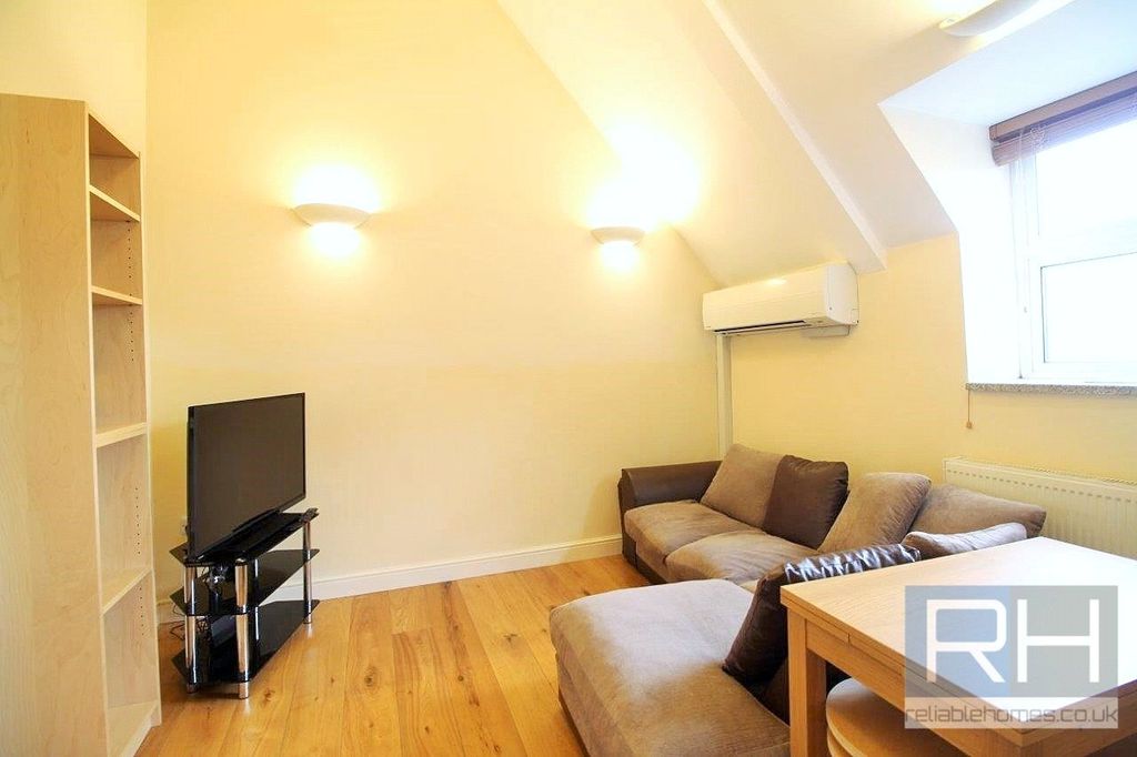 Property photo 2 of 5 Picture No. 04