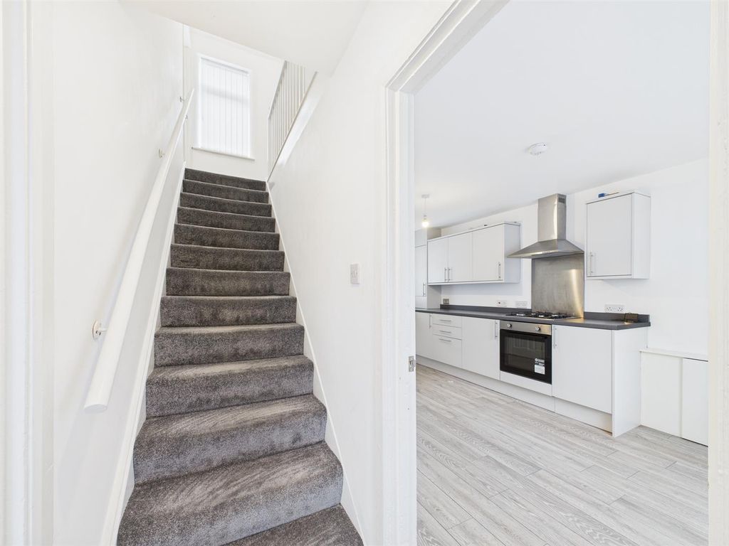 Property photo 2 of 25 Cam03604G0-Pr0168-Still002.Jpg