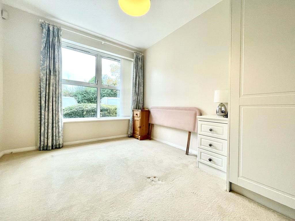 Property photo 2 of 7 Master Bedroom