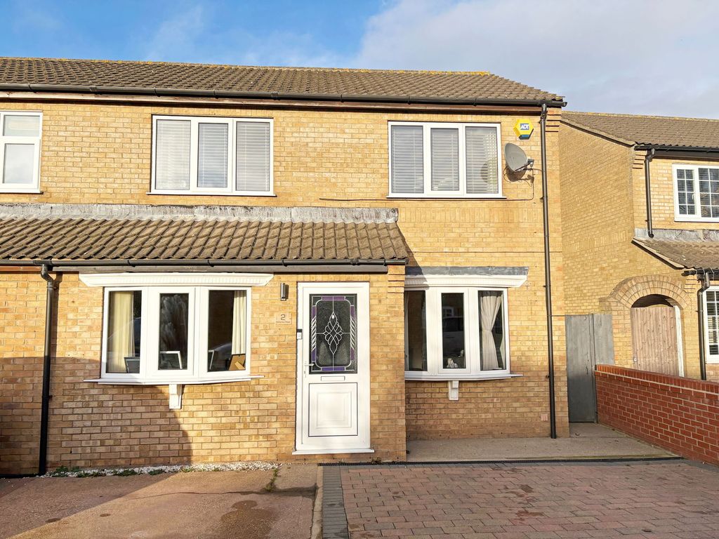 Property photo 1 of 18