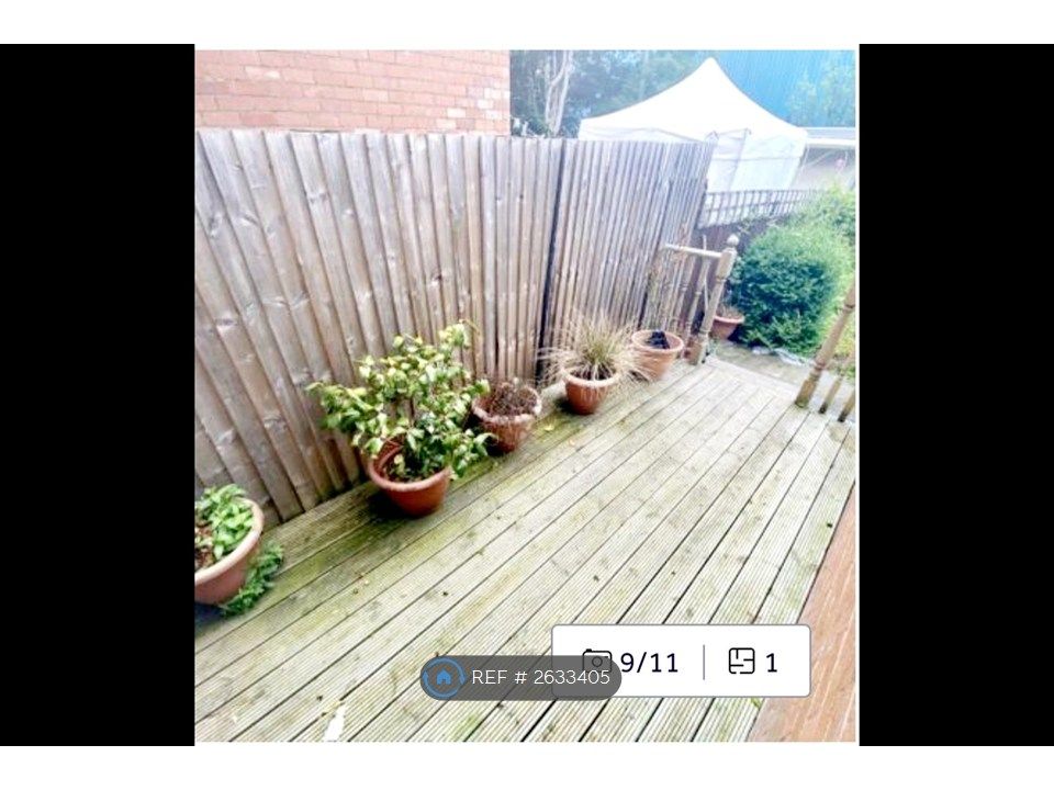 Property photo 3 of 9 Garden