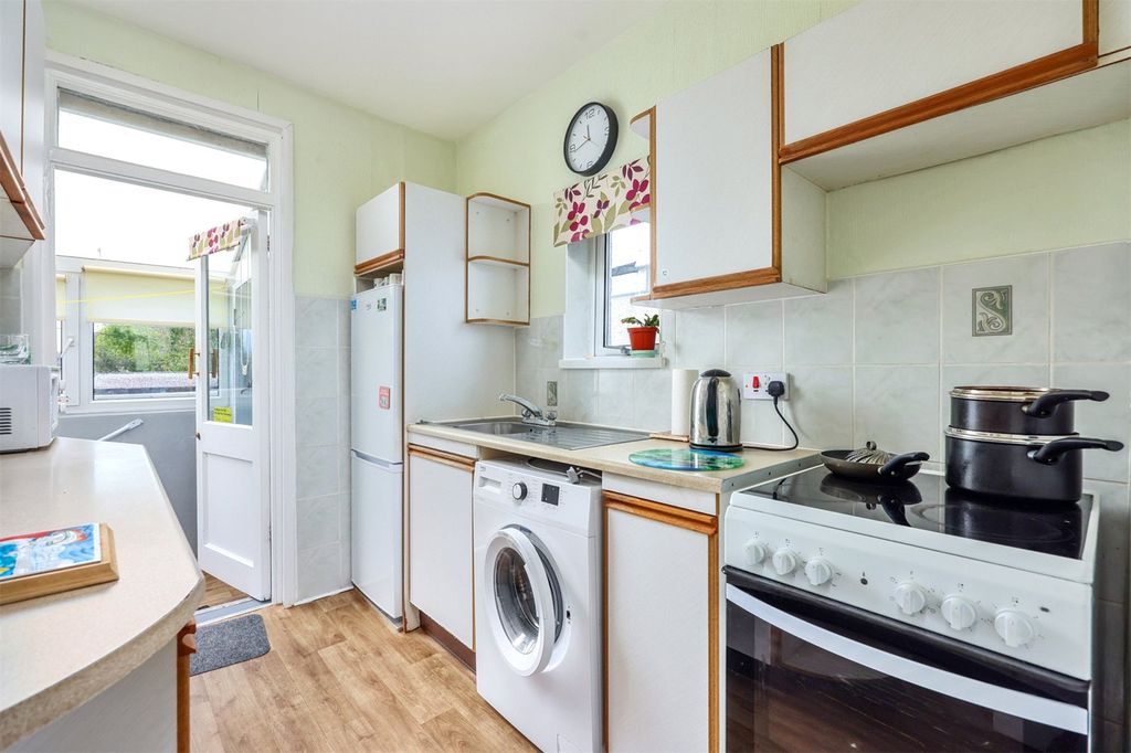 Property photo 3 of 19 Picture No. 05