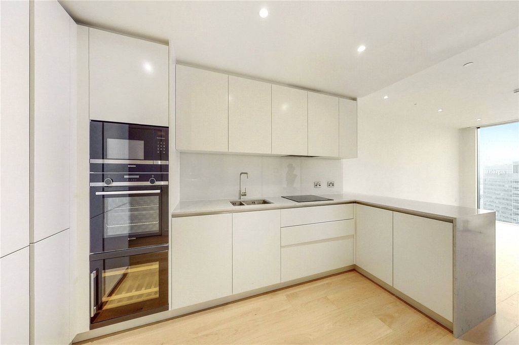 Property photo 3 of 8 Picture No. 03