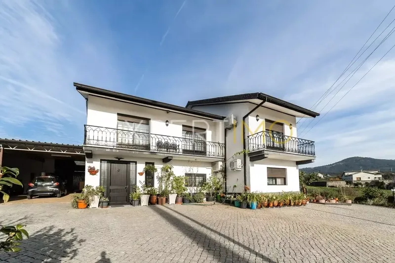 Property photo 3 of 24 Img 2