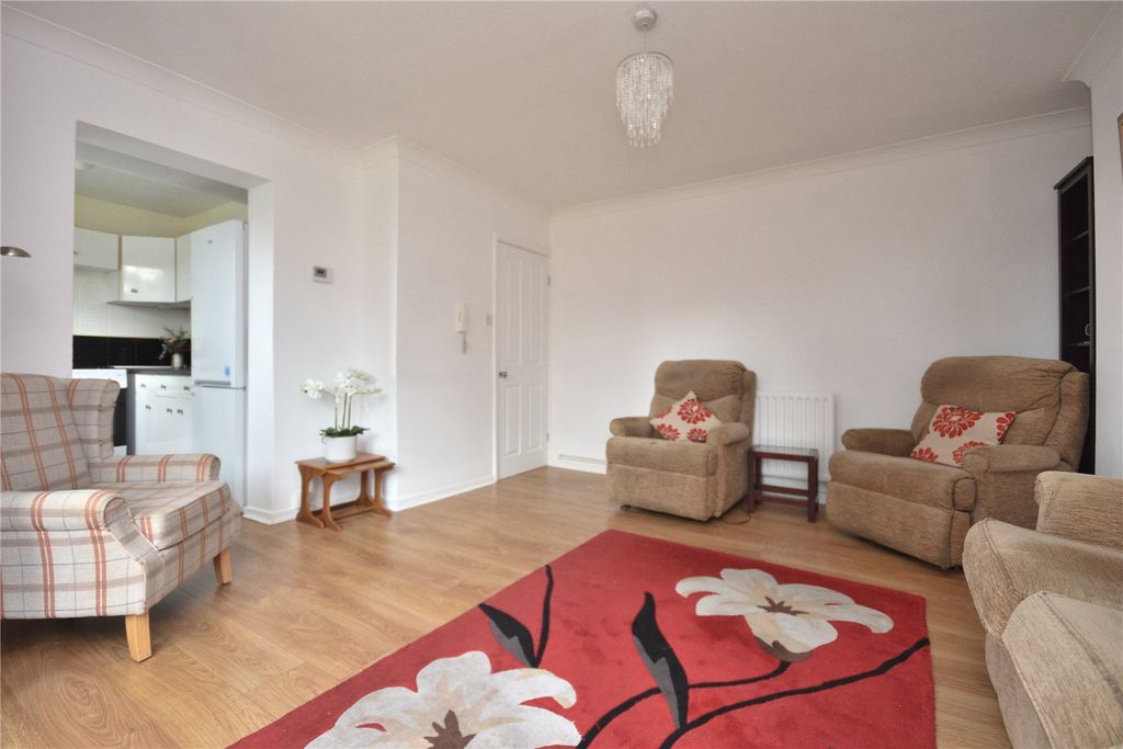 Property photo 3 of 10 Picture No. 07