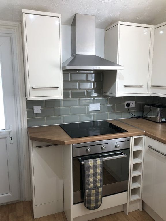 Property photo 2 of 9