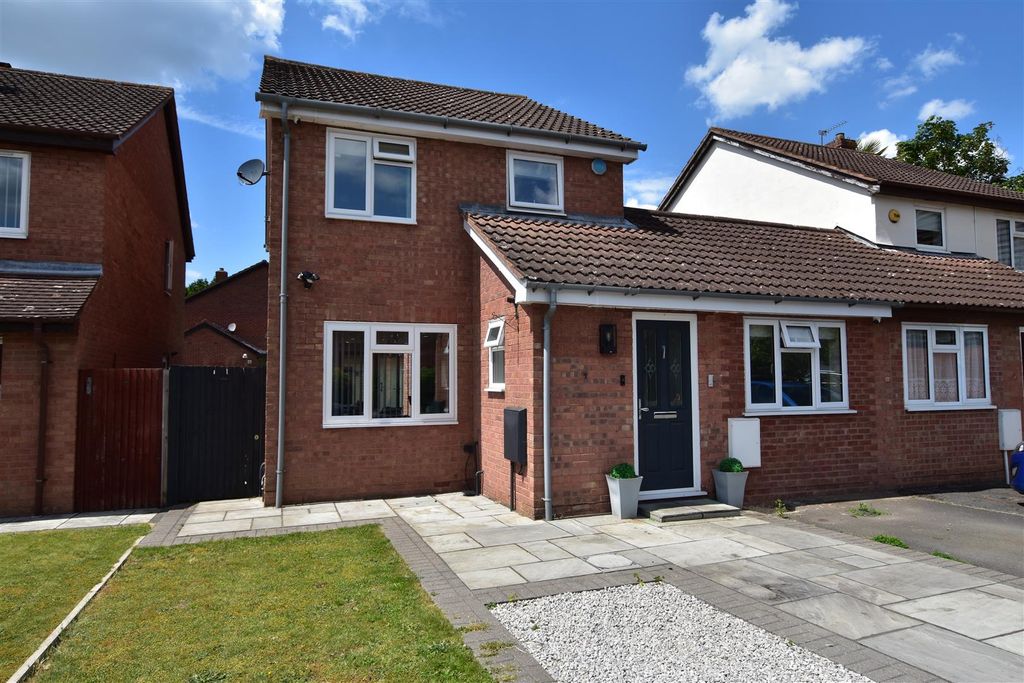 Property photo 1 of 13