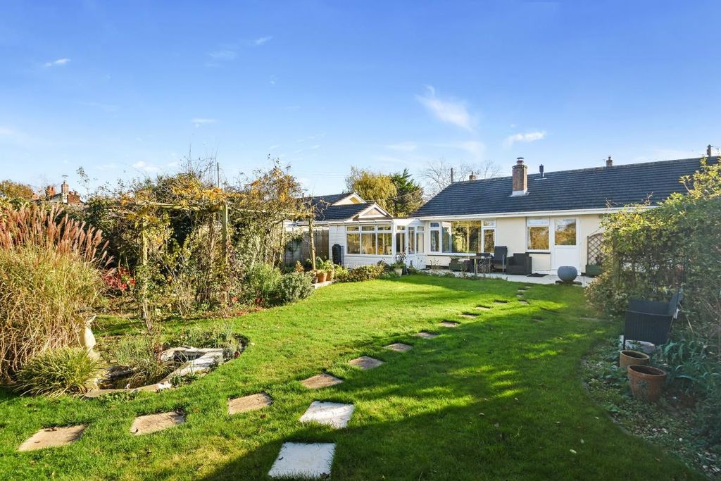 Property photo 3 of 25 Ph8_6308650.Jpg