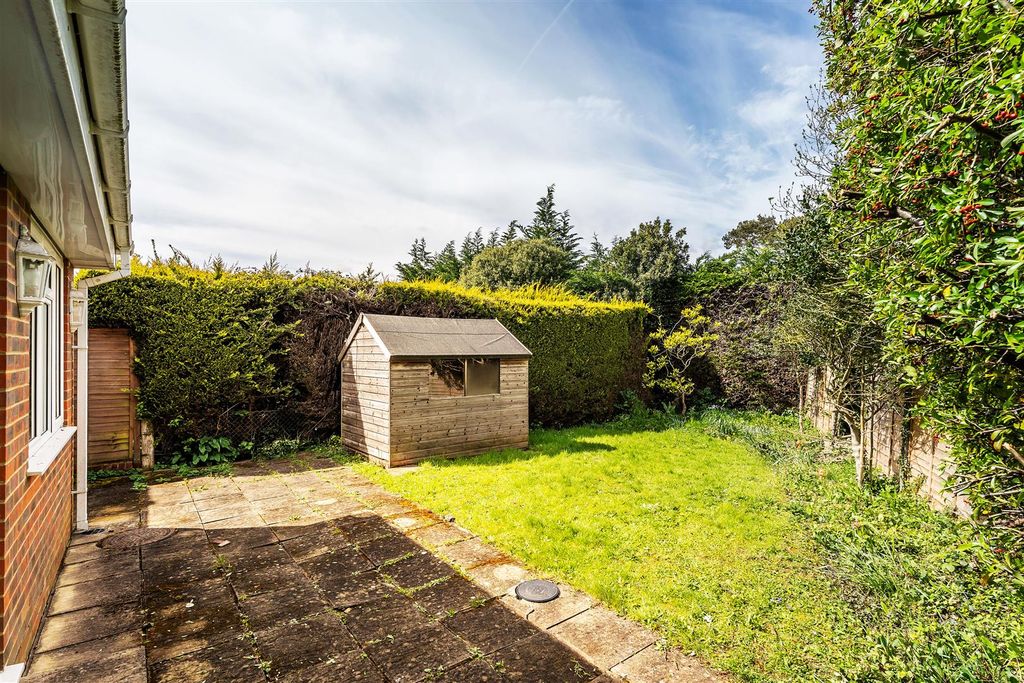 Property photo 3 of 27 1-Bromford-Close-1.Jpg