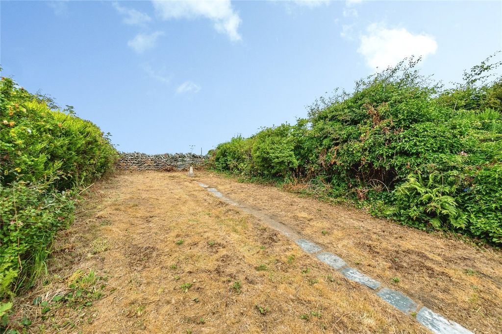 Property photo 3 of 14 Picture No. 09