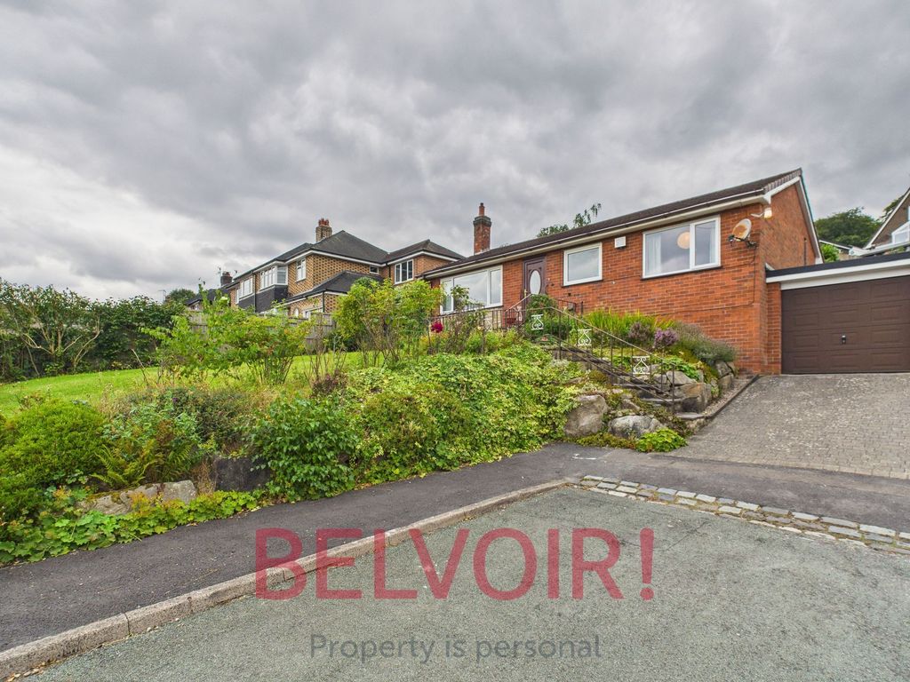 Property photo 2 of 32