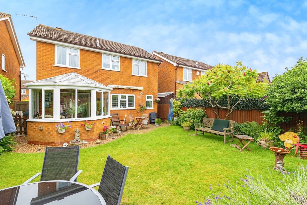 Property photo 2 of 17