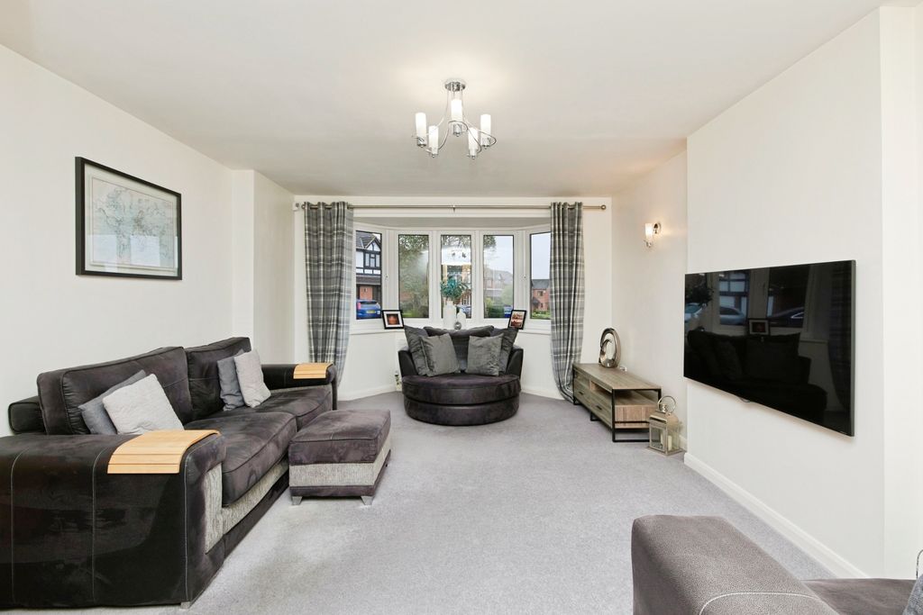 Property photo 3 of 20 Img_5254