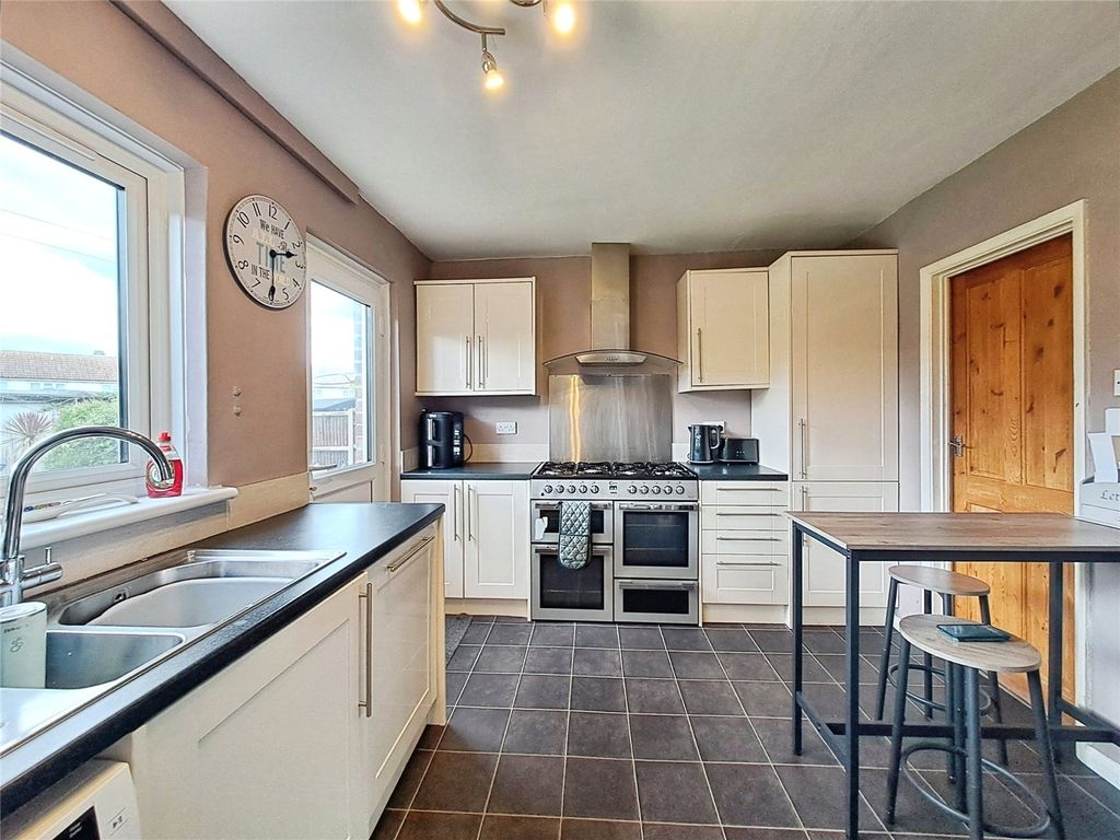 Property photo 2 of 15 Picture No. 03