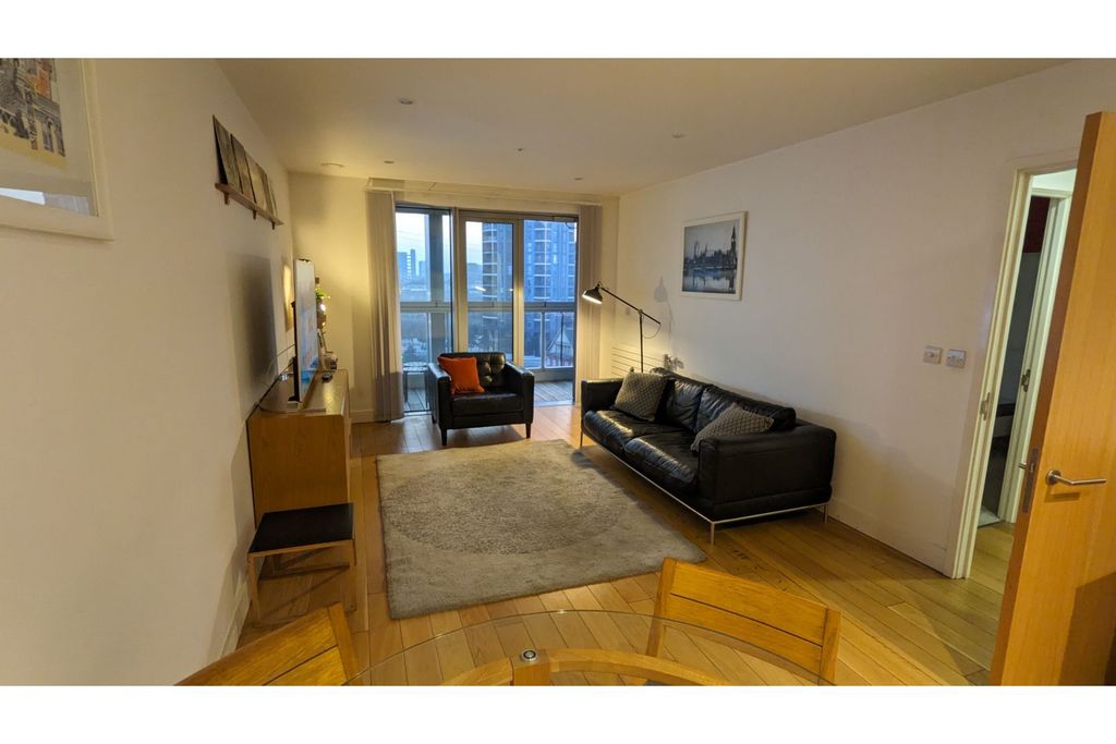 Property photo 1 of 24 Open Plan Living