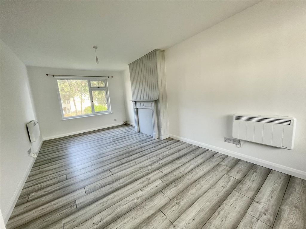 Property photo 3 of 7 Img_3116.Jpeg