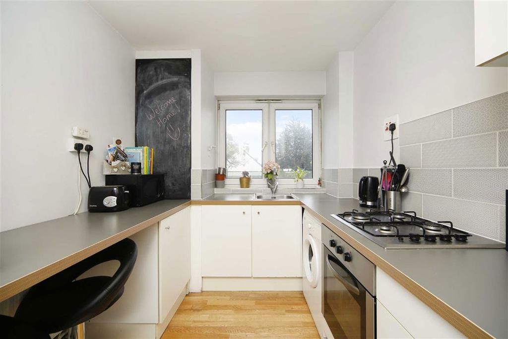 Property photo 3 of 5