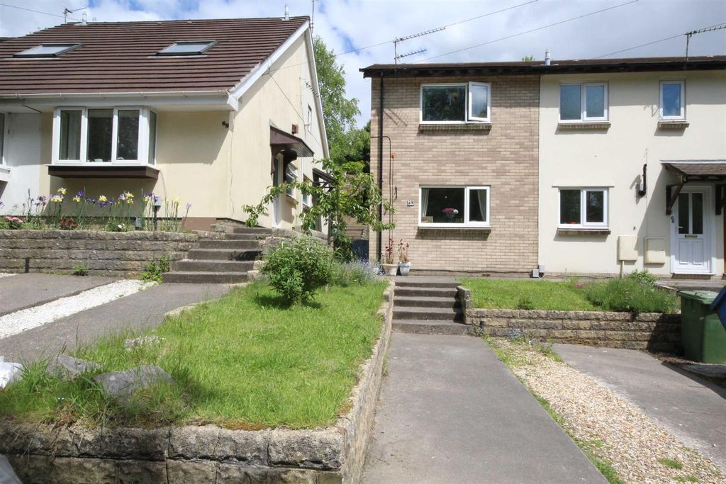 Property photo 3 of 13