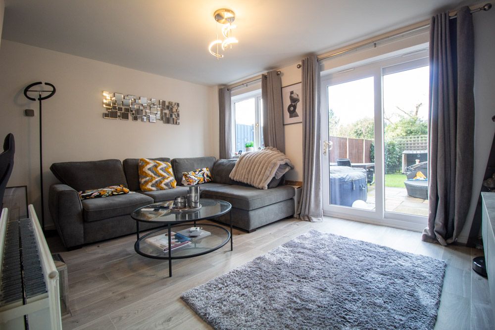 Property photo 3 of 8