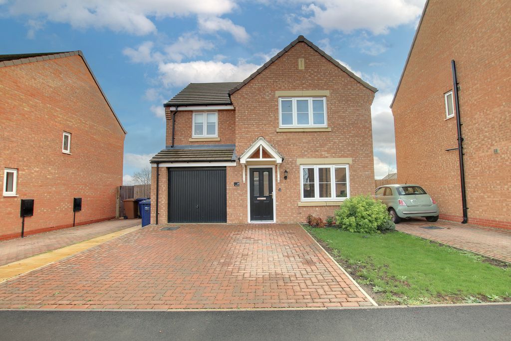 Property photo 1 of 13