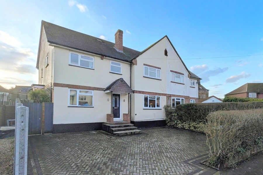 Property photo 1 of 14