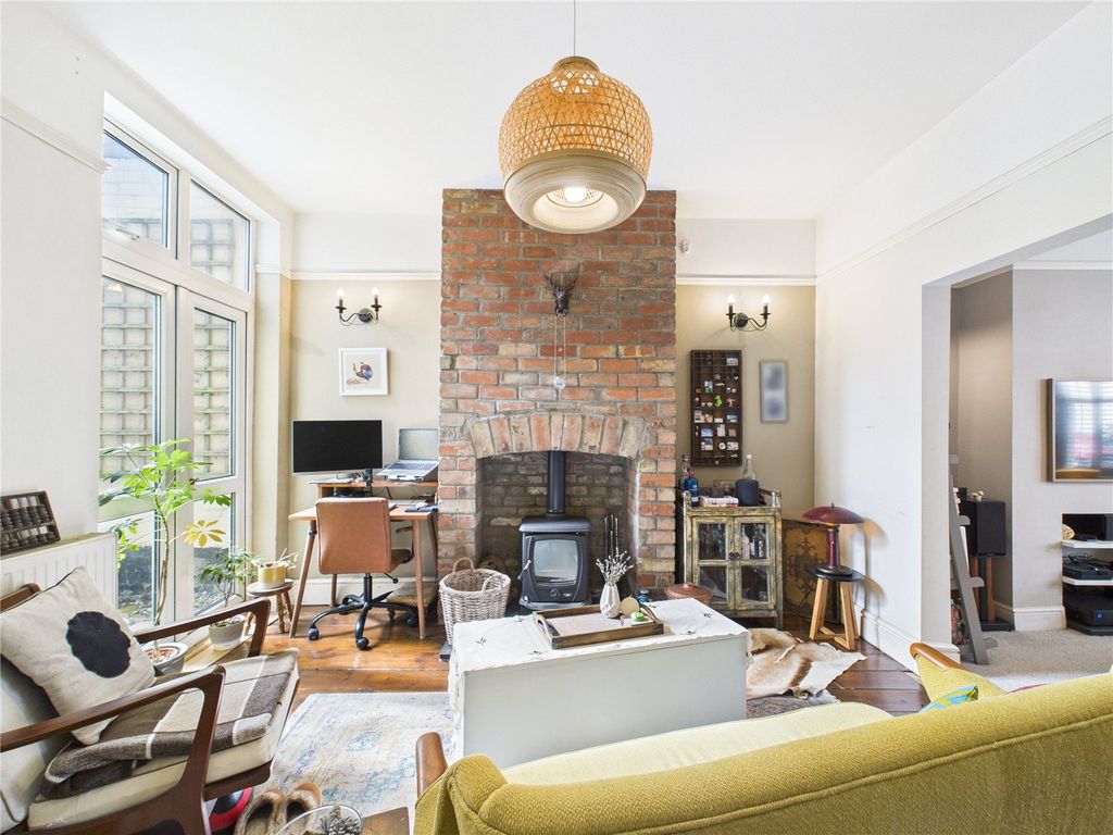 Property photo 1 of 18 Picture No. 22