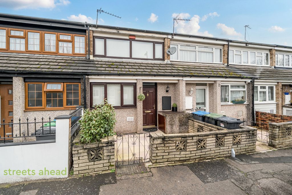 Property photo 1 of 16 2458E27F-0054-4c0...