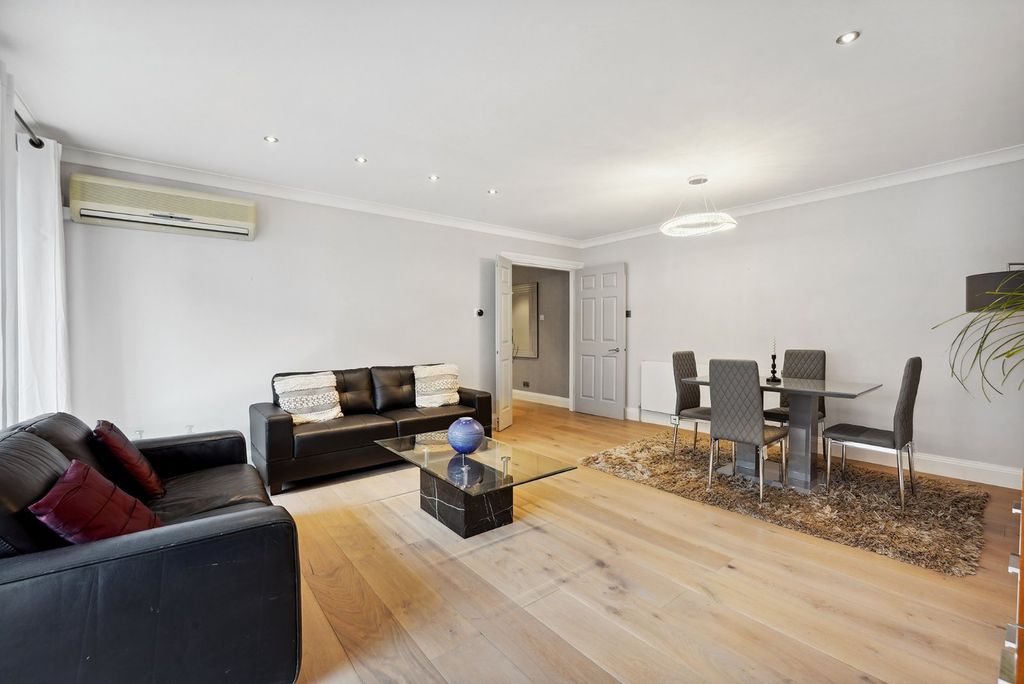 Property photo 1 of 13 Picture No. 06