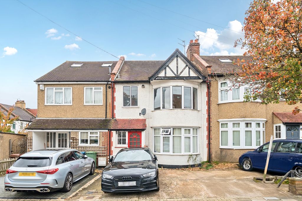 Property photo 1 of 13 1375524-1-69089Fe...